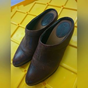 Ariat Women's Dixon Cowgirl boots